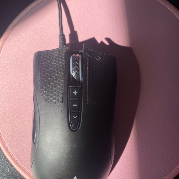 Dark Aether Mouse - Picture 2 of 3